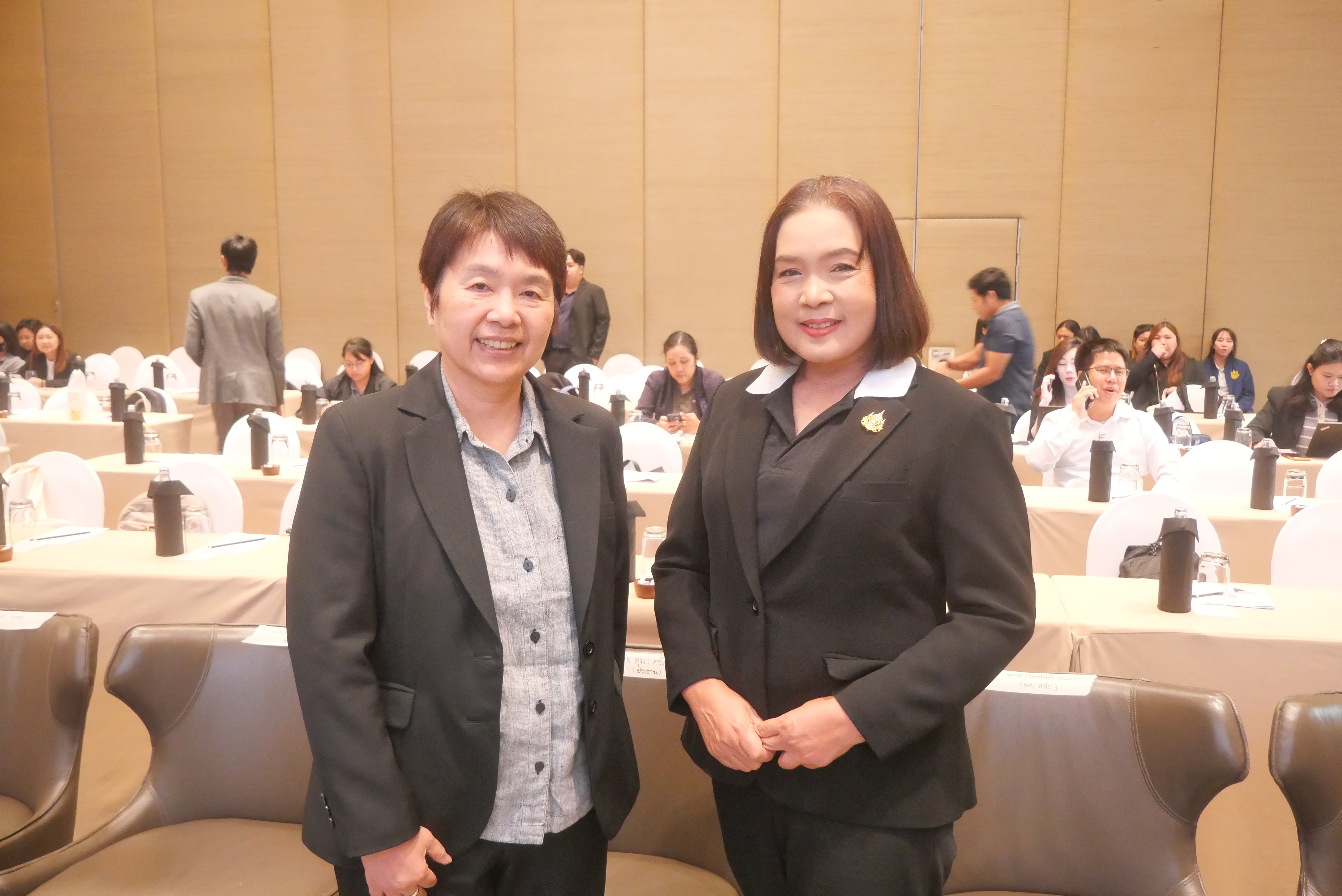 title - ส.ป.ก. ร่วมเป็นเกียรติในพิธีเปิดงานประชุมเผยแพร่ (Press Conference) เพื่อนำเสนอรายงานและการประเมินผลการดำเนินงานเสริมพลังความร่วมมือด้านการเปลี่ยนแปลงสภาพภูมิอากาศของประเทศไทย 